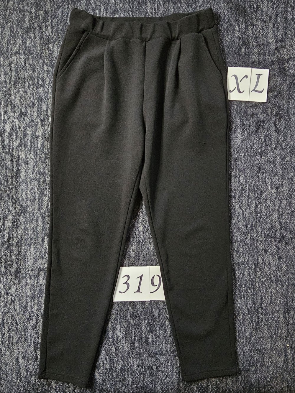 SHEIN Black Barrel Leg Trousers